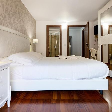 Bed and Breakfast Porta Nazionale Dependance Ното Екстер'єр фото